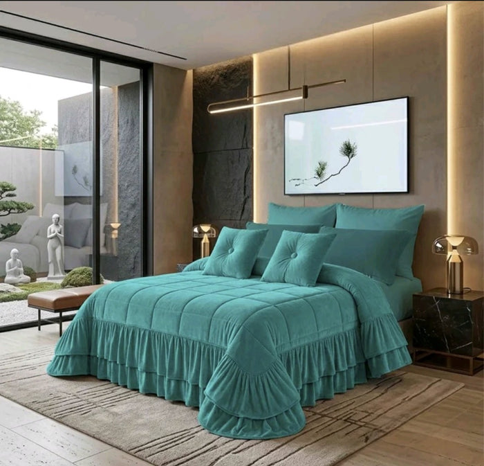 Trapunta Matrimoniale Royal in Velluto con Doppio Volant 260×260 cm